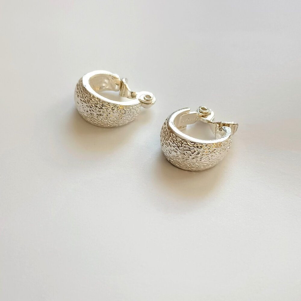 Monet Vintage Textured Hoop Earrings Women's Silver Tone Clip On Jewelry